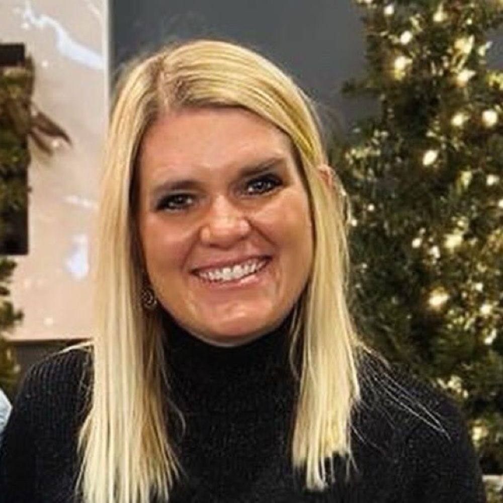 Meet your Posher, Alyssa